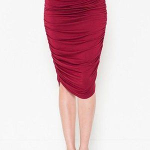 🎀3/$15! Heart & Hips Red Ruched Midi Skirt